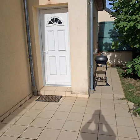 Des Cygnes Apartman Le Mans